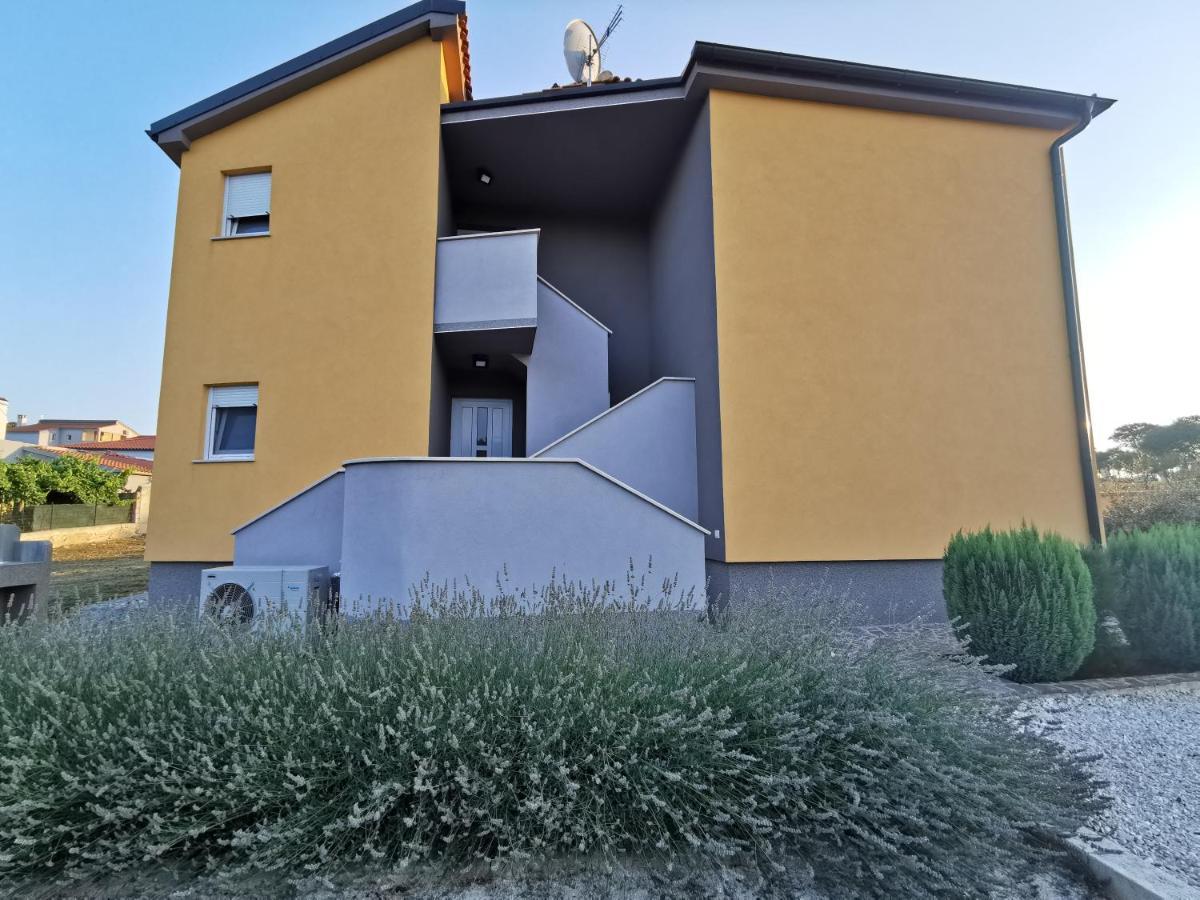 Casa Matea - 90 M From The Sea, New Private Swimming Pool Apartment Pula Bagian luar foto