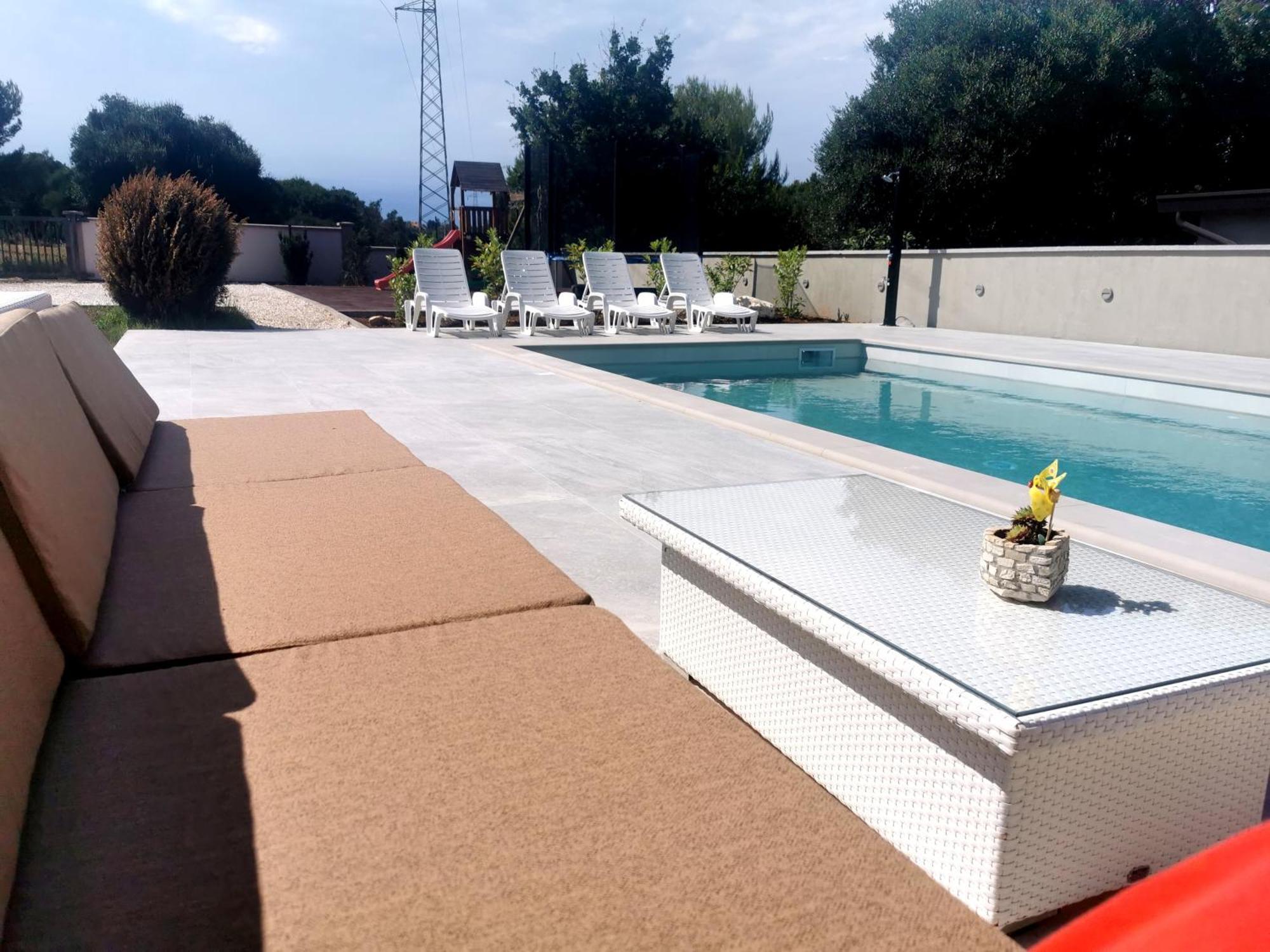 Casa Matea - 90 M From The Sea, New Private Swimming Pool Apartment Pula Bagian luar foto